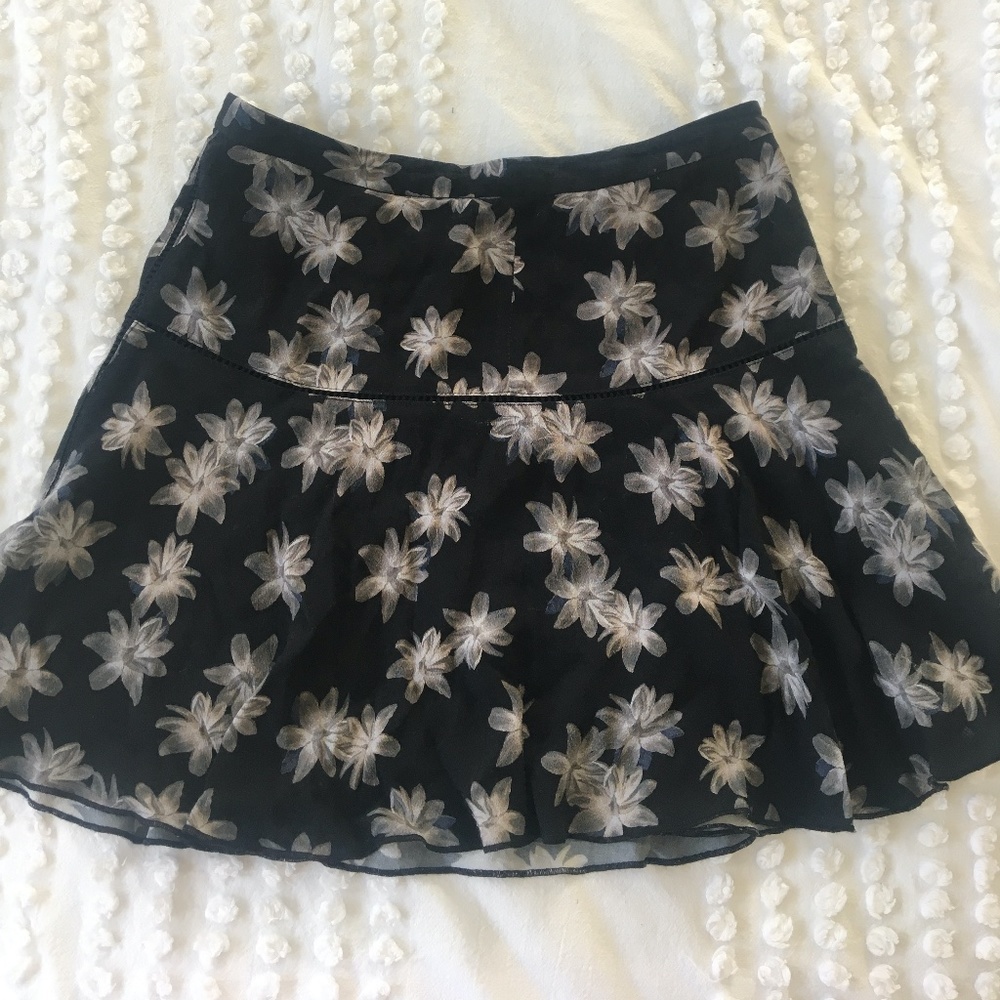 Aritzia Sunday Best Floral Mini Skirt